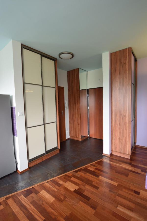 Elegant Apartment Arkadia وارسو المظهر الخارجي الصورة