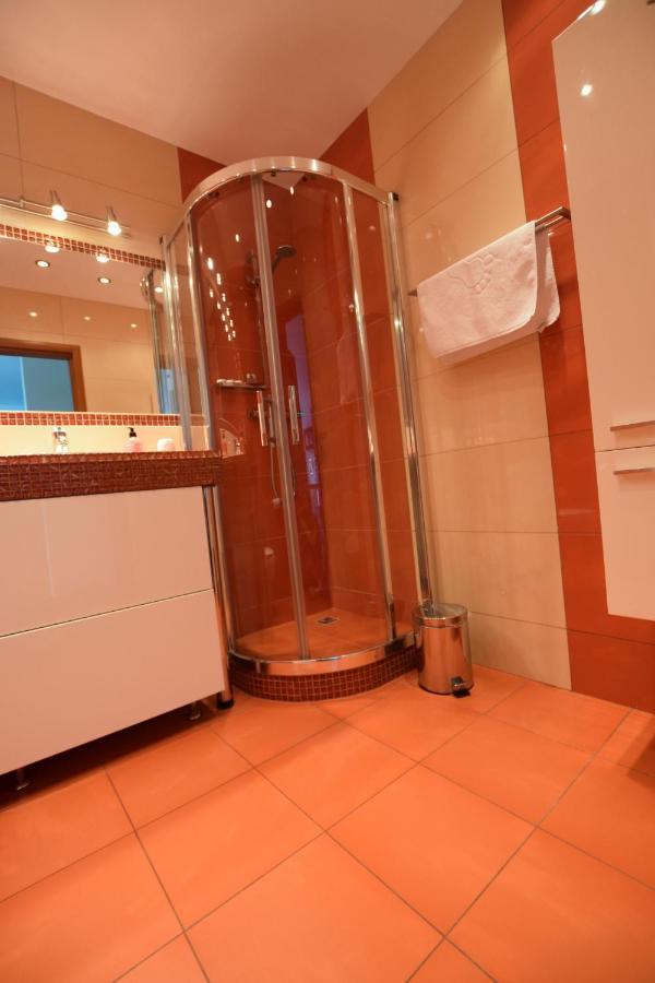 Elegant Apartment Arkadia وارسو المظهر الخارجي الصورة